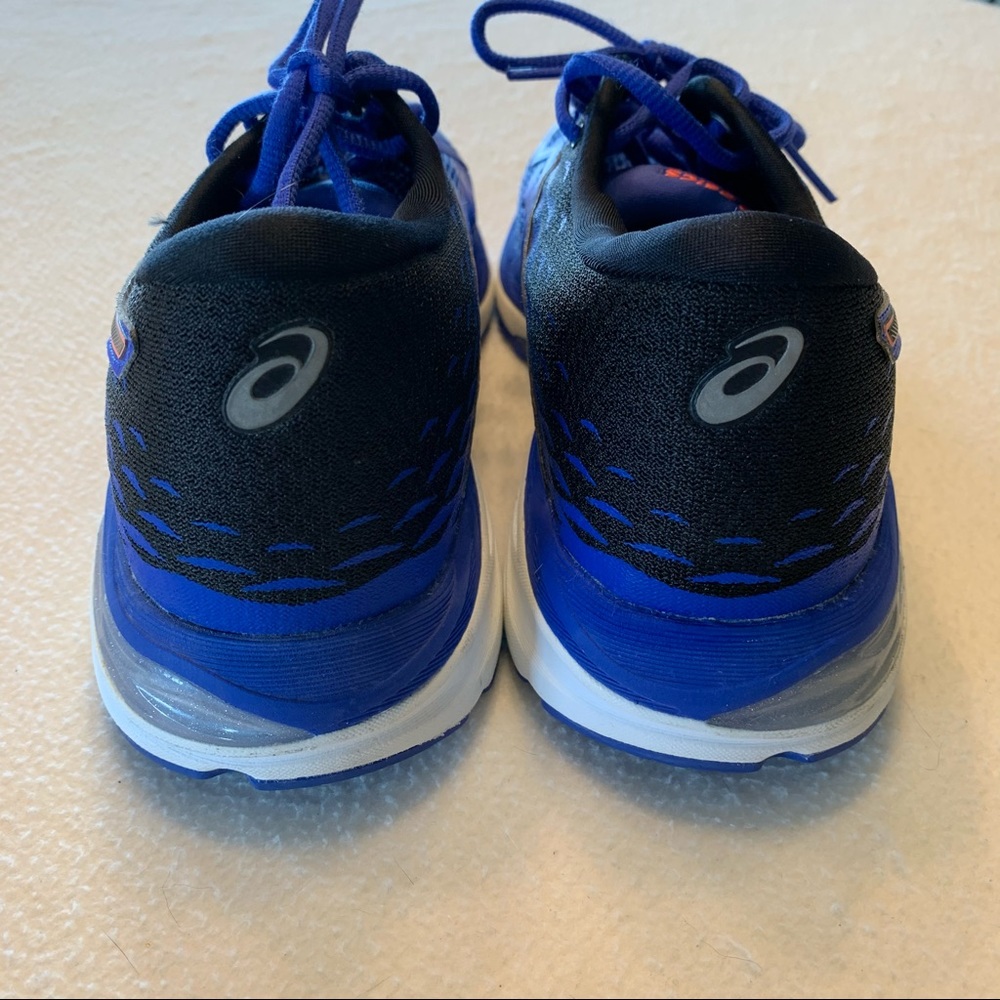 Oasis Sneakers - Picture 7 of 9